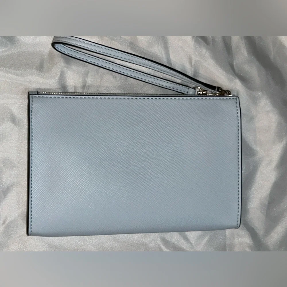 Kate Spade Wristlet NWOT - Picture 3 of 6
